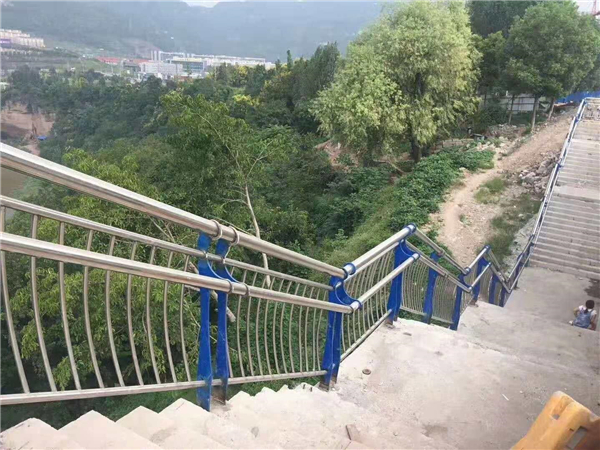 安庆不锈钢桥梁栏杆